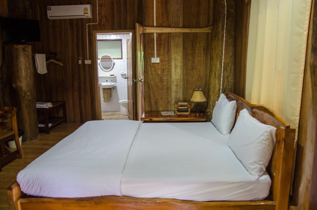 Daranee Resort Ranong Quarto foto